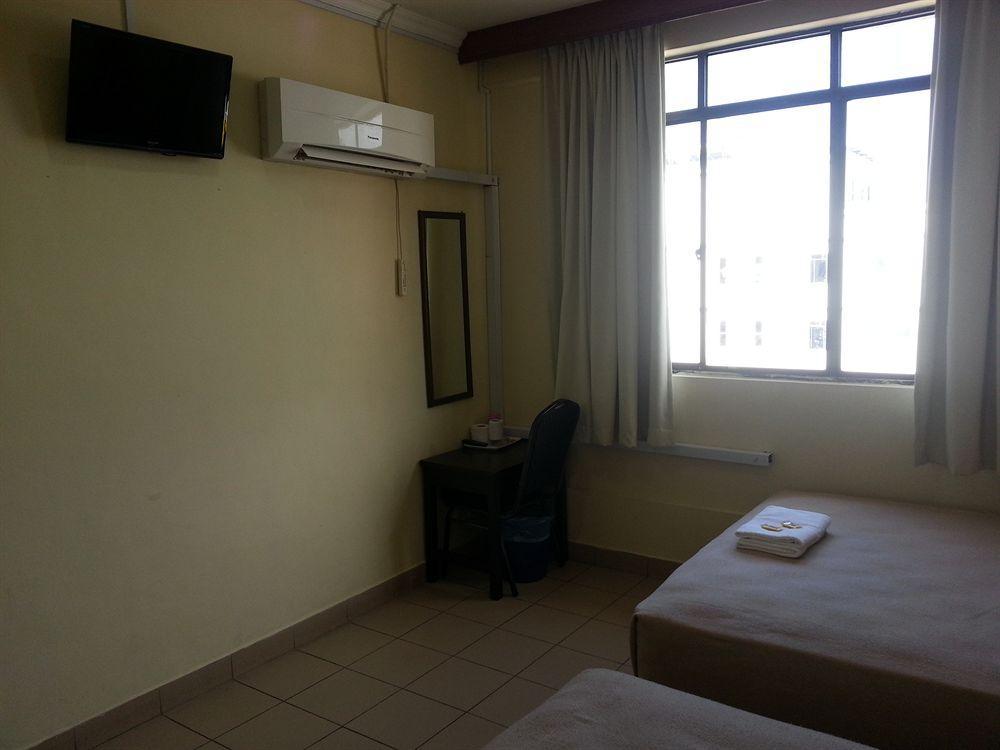 อีสคานดาร์ โฮเต็ล Motel โกตาคินาบาลู ภายนอก รูปภาพ